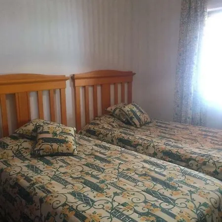 Iberlagos - Praia Dona Ana Appartement *